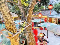 景观位-周大娘牛乳(旧寨古村总店)