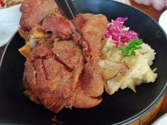 -绿光森林餐厅