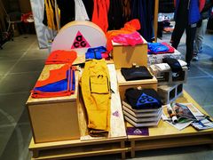 -NIKE KICKS LOUNGE体验店(北京新中关店)