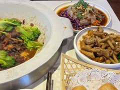 鹅汁米饭-小白鹅火焰焖锅(万达印象店)