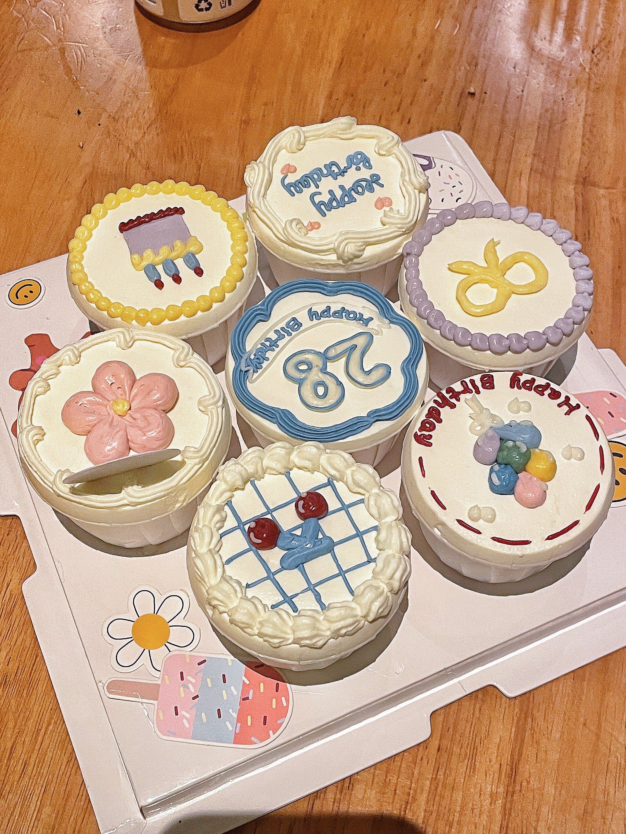 手绘杯子蛋糕组合装🧁