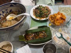 -蜗牛小馆醉乡民谣云南菜(惠新西里店)