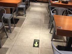 大堂-渝是乎酸菜鱼(龙旗购物中心店)