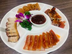 烧腊拼盘-周锦记广式餐厅(格林生活坊2期店)