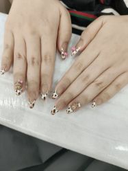 -斯馨·健康美甲美睫