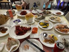 -四海一家自助餐(益田假日广场店)