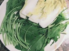 蔬菜菌菇拼盘-猪啊牛呀羊啊铜盘烤肉(正大广场店)