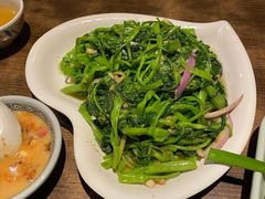 马拉盏炒通菜-大头虾越式风味餐厅(光明广场店)