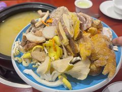 -菌之家·专业纯野生菌火锅·特色炒菌