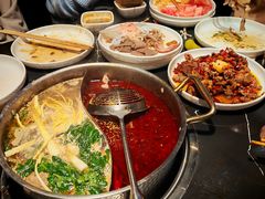 鸳鸯锅-魁牛·潮汕牛肉自助火锅(沈辽路万达店)