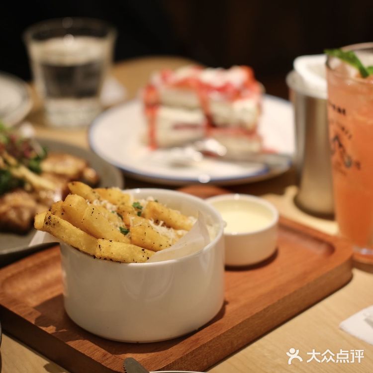 武汉探店|万象城氛围感十足的西餐厅