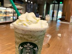 -星巴克臻选(广州高德置地秋广场店)