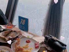 -中央电视塔旋转餐厅