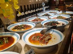 -亚马逊环球美食百汇(新城吾悦广场店)