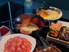 -唯爱KTV聚会餐厅(仙林东城汇店)