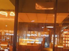 -何师烧烤Pro ·江湖川菜·小龙虾·精酿(太古里旗舰店)
