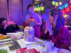 -海底捞火锅鲜切牛肉主题店(长寿路店)