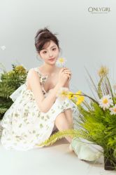 -onlygirl摄影美学馆高端定制(江滩店)