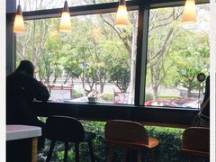 靠窗位-麦田工坊(月湖店)