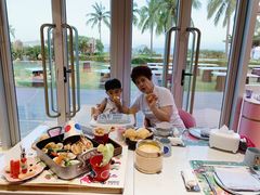 -水桶王国主题餐厅·聚会·生日派对·亲子活动·家庭套餐(亚龙湾希尔顿店)