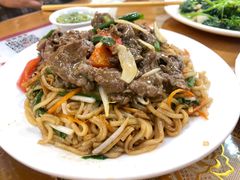 牛肉炒粿条-正宗普宁豆干坊·洪记砂锅粥(红领巾路店)