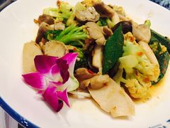 -美奈小馆·越南料理(中航城君尚购物中心店)