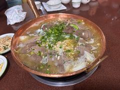 -朝伟清真铜瓢牛肉馆(三十年老·店)