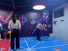 -VR+乐园·VR电竞·家庭亲子·密室逃脱·轰趴团建