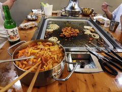 -仨仨米炭火烤肉