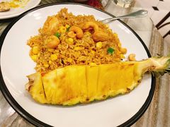 烤菠萝什锦炒饭-大树餐厅(大悦城店)