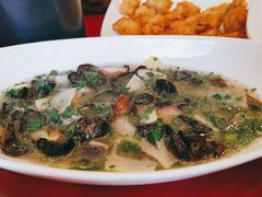 -侬佳蒸菜馆(听潮店)