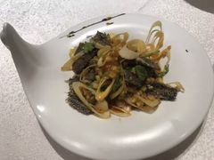 蒜泥毛肚-荣粤酒家·融合粤菜