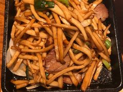 石锅杏鲍菇-川人百味(金安中央大街店)