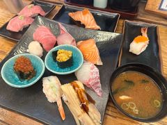 -元祖ぶっち切り寿司 魚心(三宫店)