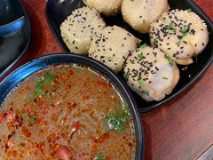 牛肉酸辣粉-小杨生煎(百联嘉定购物中心店)