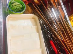 -钢管厂五区小郡肝串串香火锅(人民广场店)
