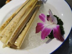 -山河屯铁锅炖(哈西站店)