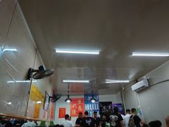 大堂-刘小忙把子肉(北园大街总店)