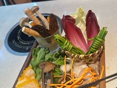 -一叶一世界·素食餐厅(锦华万达店)