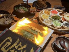-包整·丝娃娃(甲秀楼景观店)