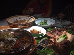 -梁家大院•农家菜(昆山会展中心店)