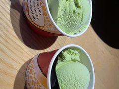 -枝魯枝魯自助料理