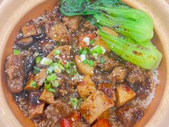 -煲仔皇腊味煲仔饭(经四万达店)