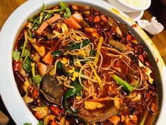 -万重锦·人文川菜馆(骡马市店)