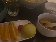 -新盈光·云会所(百丈东路店)