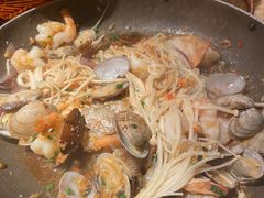 锅里的脆脆虾-吃饭皇帝大(解放西路店)