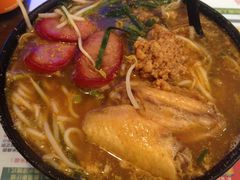 -星林居酸辣米线餐厅
