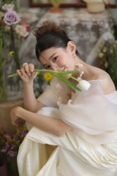 -艾米丽婚纱礼服