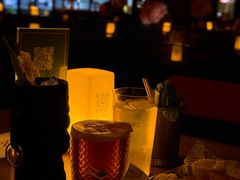 -FOUR PLAY BAR