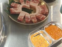 -哈哈碳都·牛肋条无限自助烤肉(宝龙店)